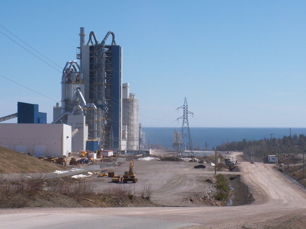 Environmental monitoring of PortDaniel cement plant Activa